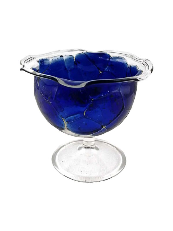 Teelichtglas mit Granulat blau