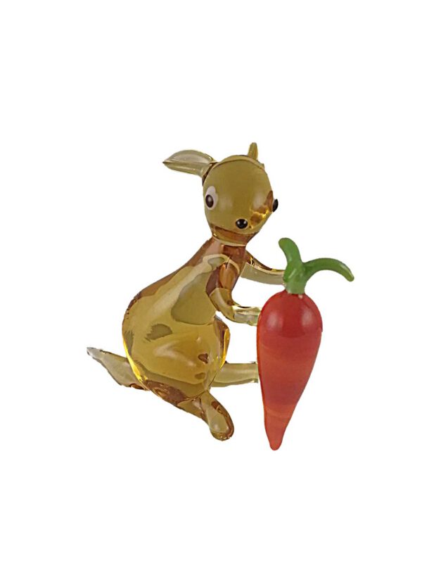 Hase mit Möhre groß