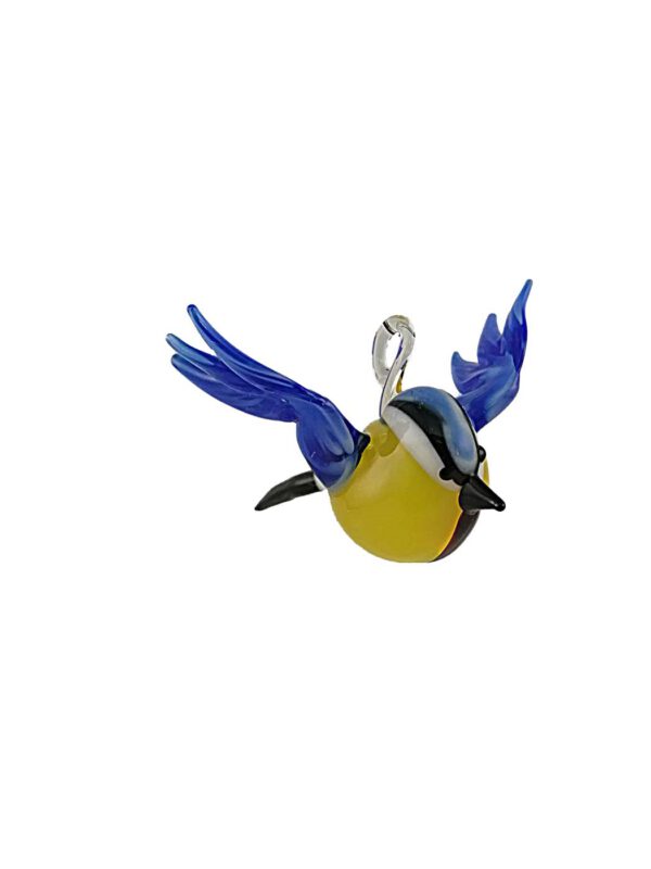 Blaumeise fliegend