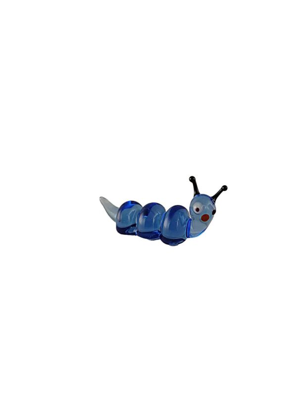 Raupe hellblau