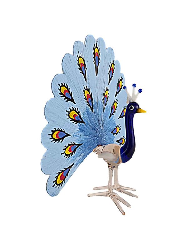 Pfau mit Glasfaserrad hellblau