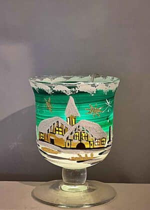 Windlichtbecher mit Fuß grün