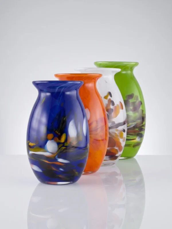 Mundgeblasene Hüttenglas Vase handgefertigt mit kunstvoller Farbeinschmelzung aus Lauscha